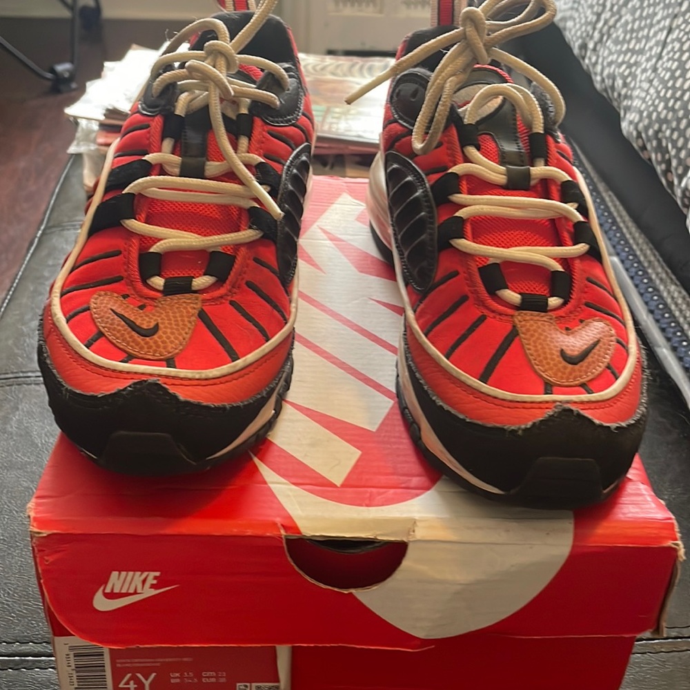 Big kid nike air max